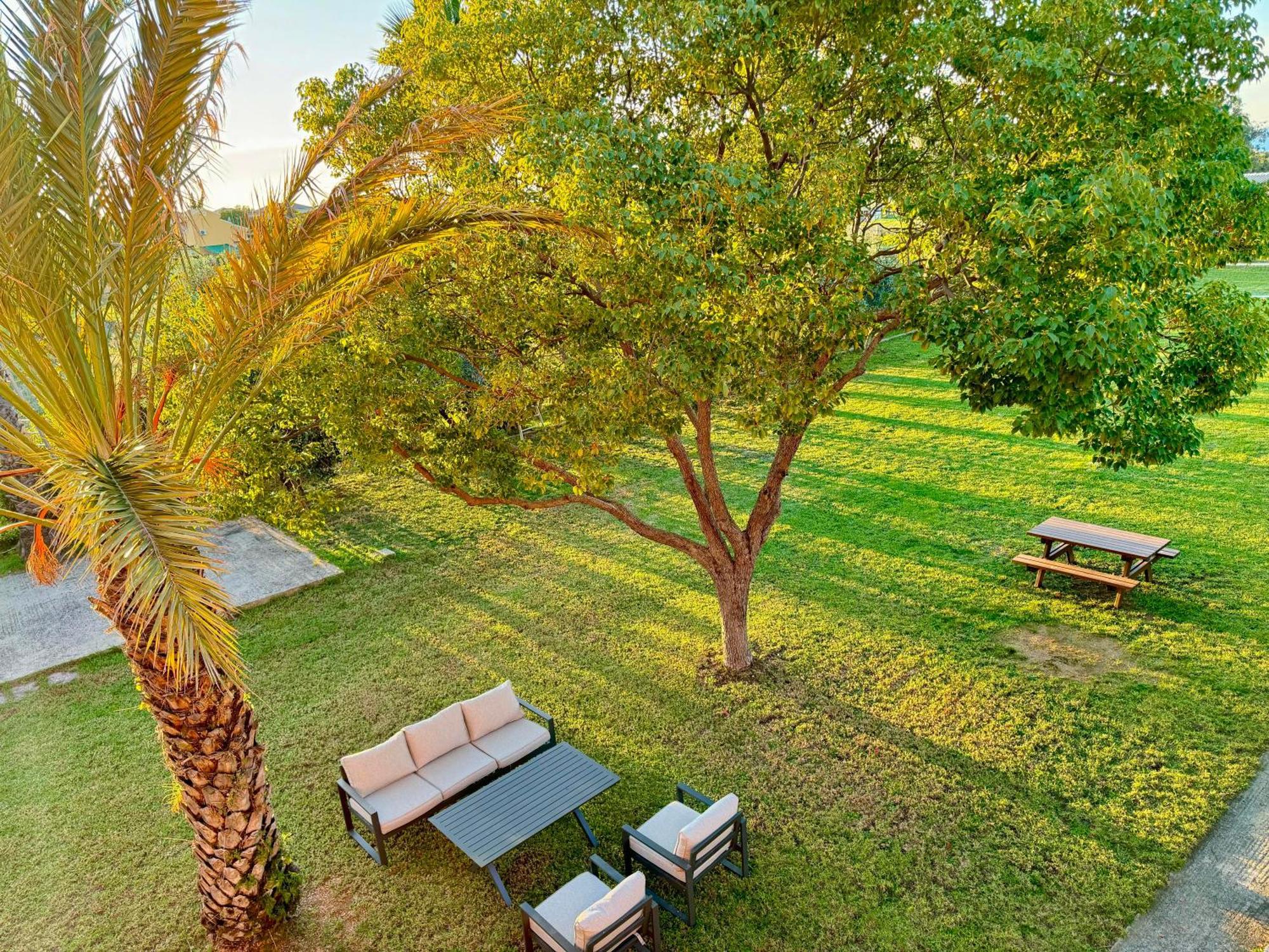 Villa Pami Almiros Beach 외부 사진