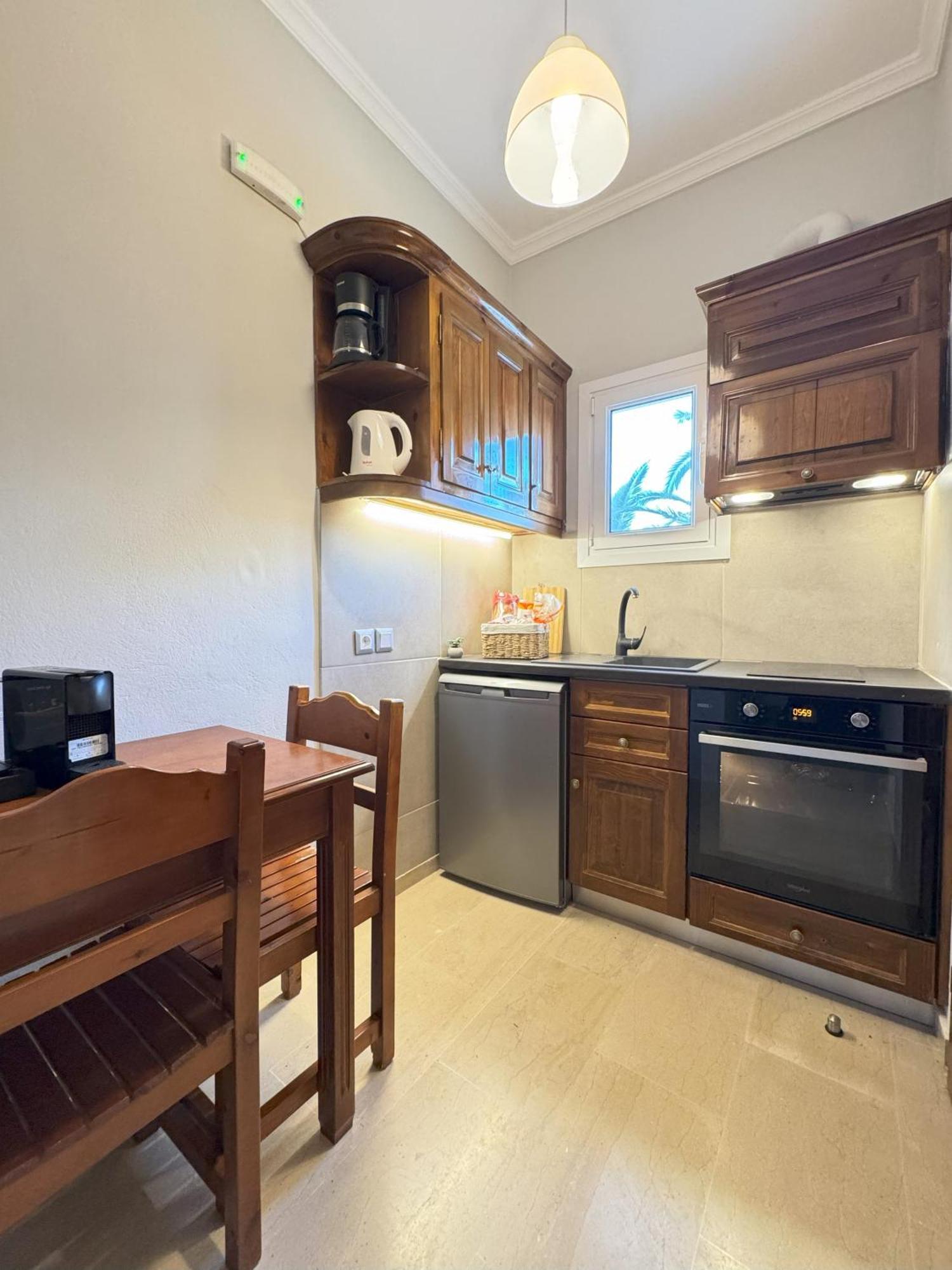 Villa Pami Almiros Beach 외부 사진
