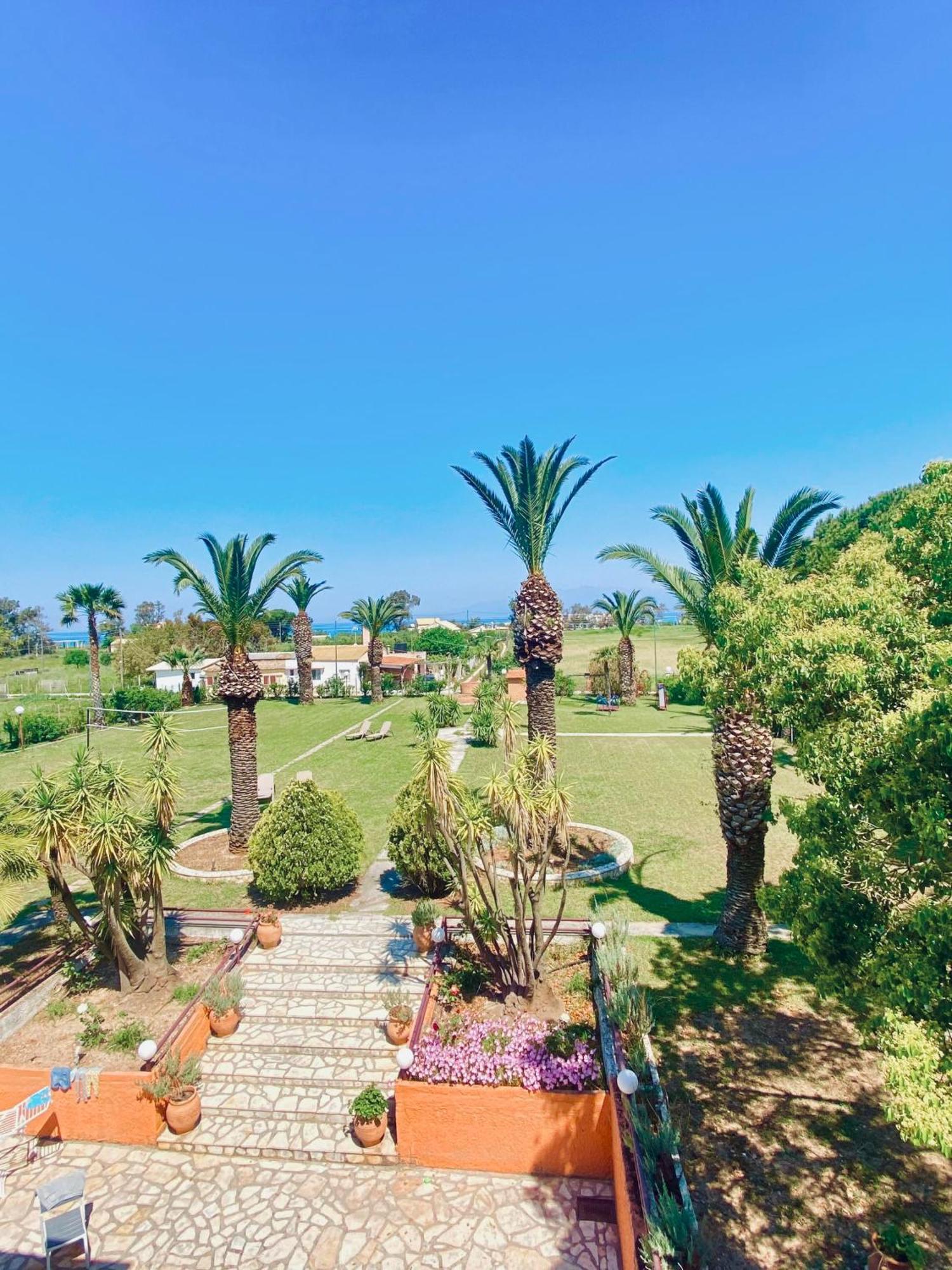 Villa Pami Almiros Beach 외부 사진